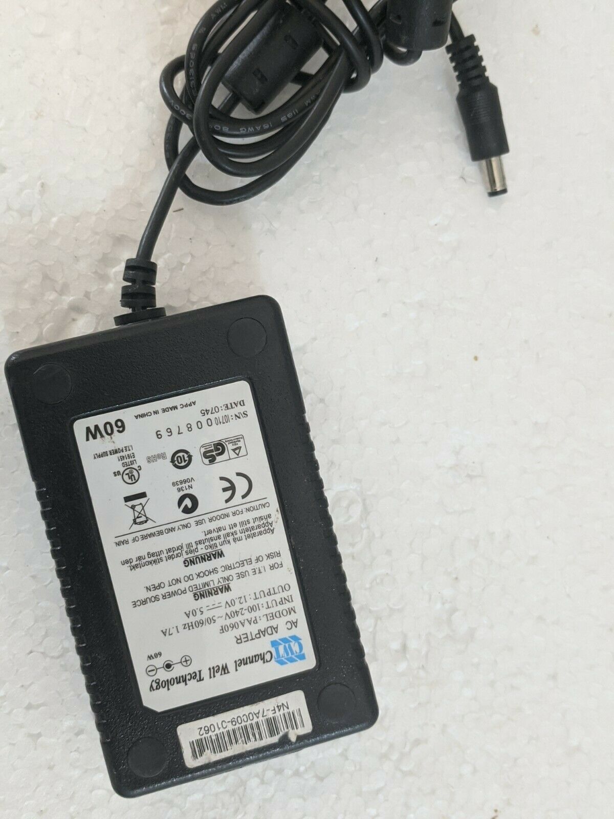 GENUINE-CWT-AC-adapter-model-PAA060F-12V-5A-60W-CHANNEL-WELL-TECHNOLOGY-184901989496